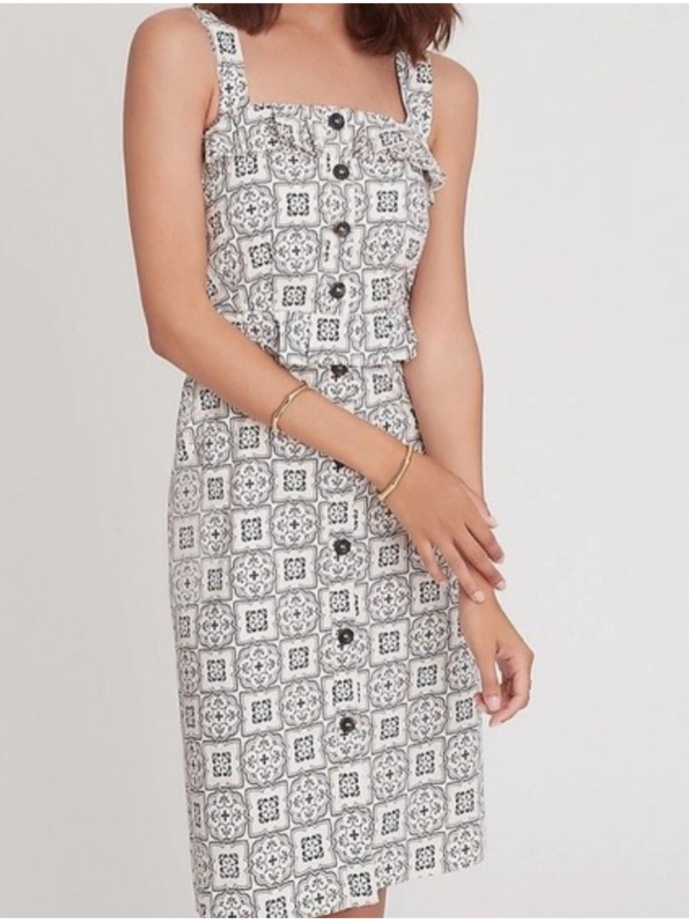 Ann Taylor tiled sheath midi dress 6 medium small geometric black cream ruffle